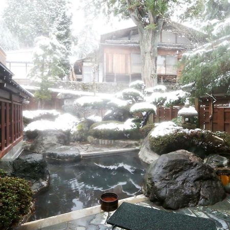 Hanagokoro Banki Takayama  Bagian luar foto